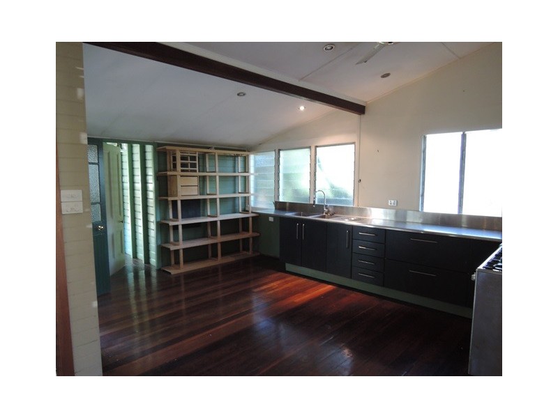 51 Bell Street, South Townsville QLD 4810