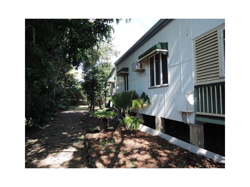 51 Bell Street, South Townsville QLD 4810