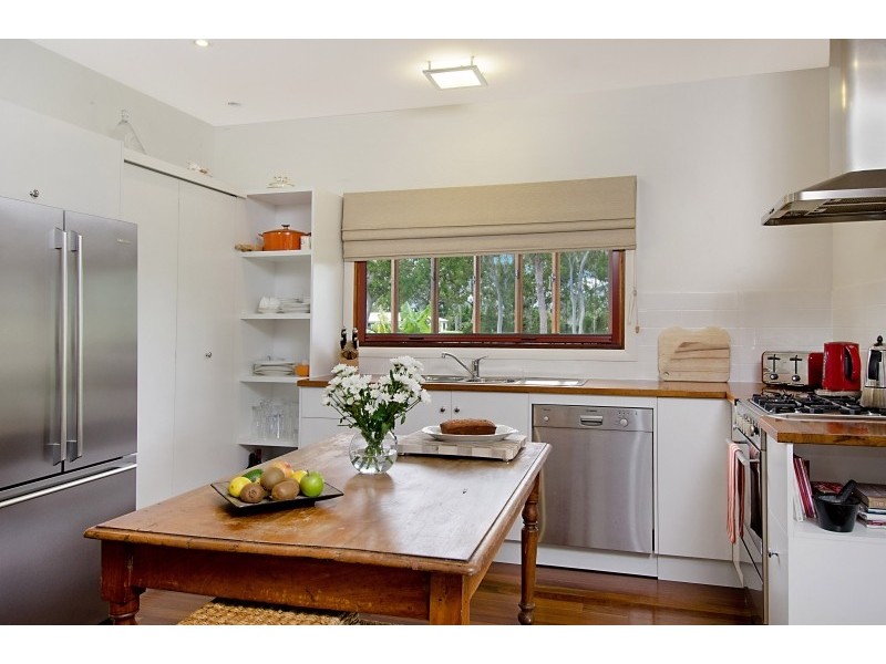 31 Shady Lane, Alligator Creek QLD 4816