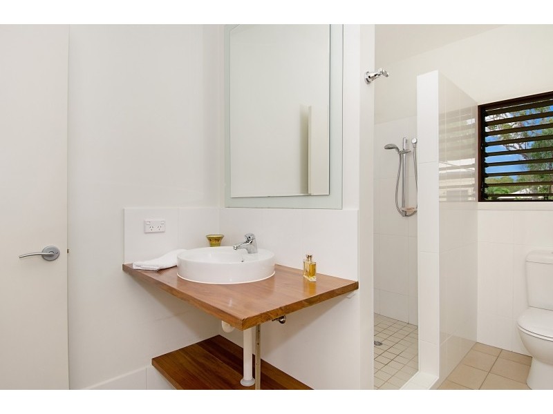 31 Shady Lane, Alligator Creek QLD 4816