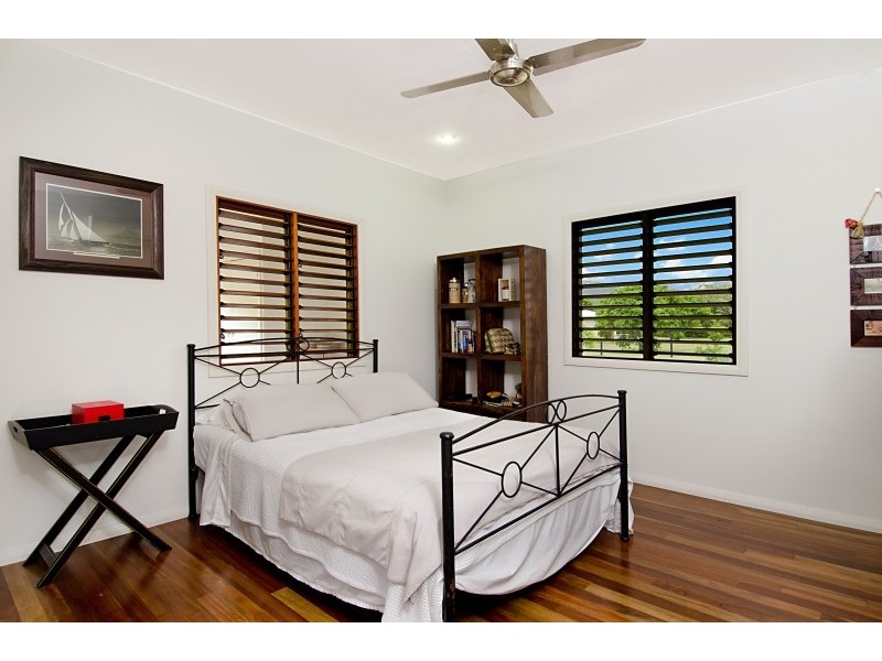 31 Shady Lane, Alligator Creek QLD 4816