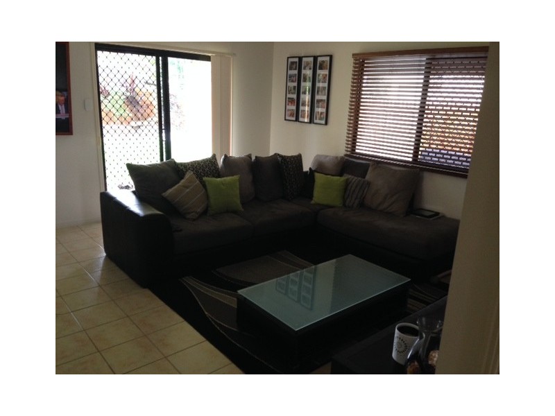 18 Squires Crescent, Kirwan QLD 4817