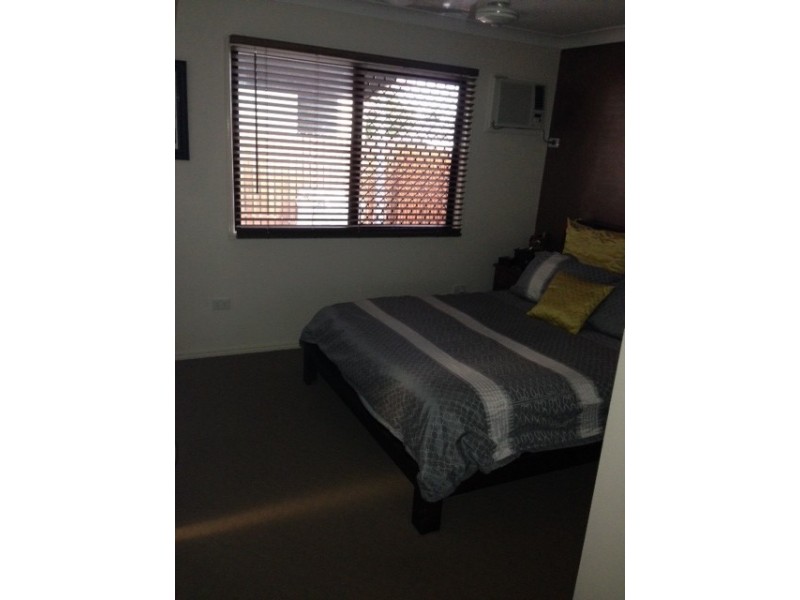 18 Squires Crescent, Kirwan QLD 4817