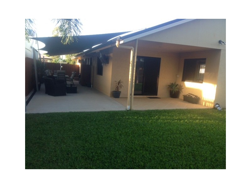 18 Squires Crescent, Kirwan QLD 4817