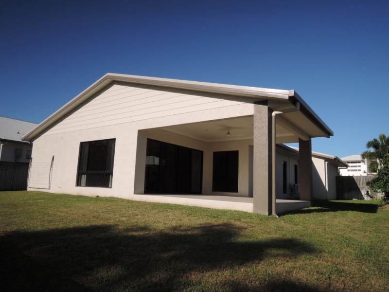 23 Deedes Crescent, Bushland Beach QLD 4818