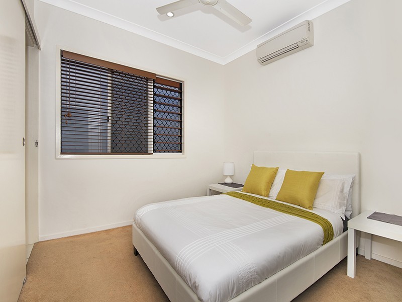 5 St Kilda Row, Douglas QLD 4814