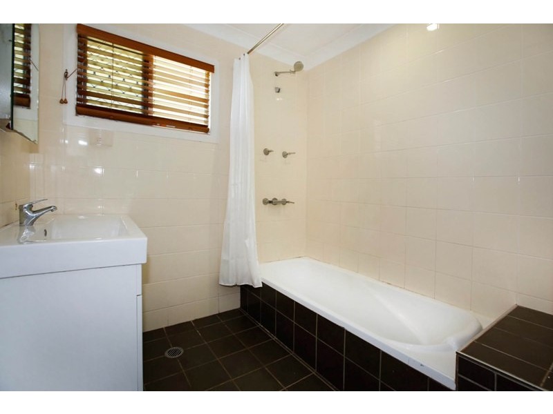 24 Ruby Round, Kelso QLD 4815