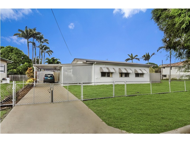 240 Bayswater Road, Currajong QLD 4812
