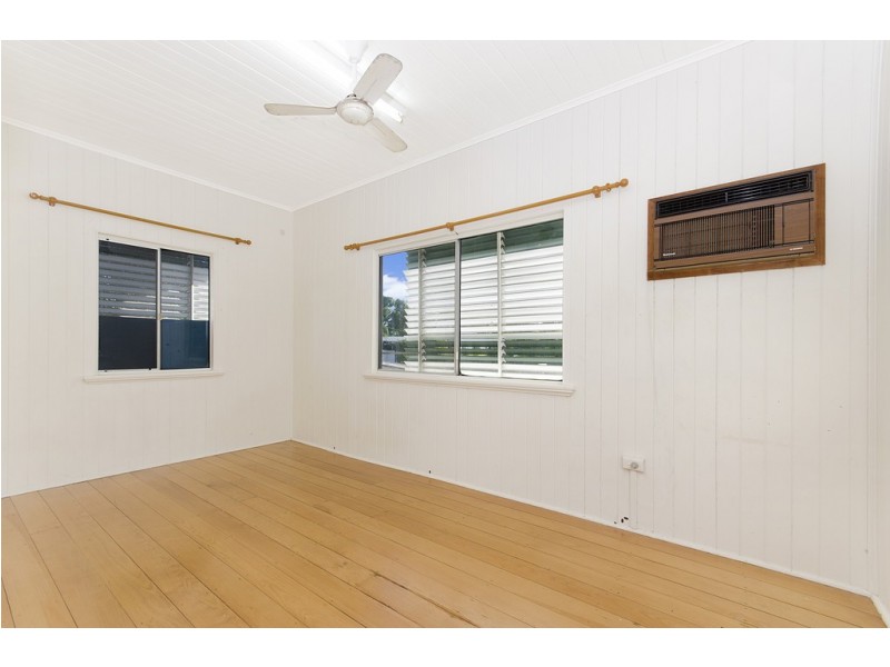 25 Hand Street, Gulliver QLD 4812