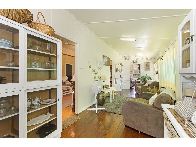 5 Fifth Avenue, South Townsville QLD 4810