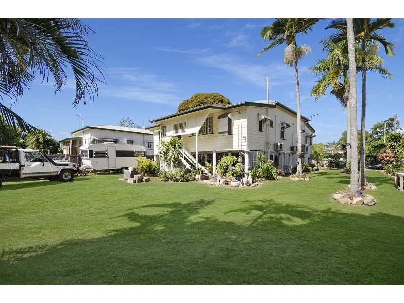 5 Fifth Avenue, South Townsville QLD 4810