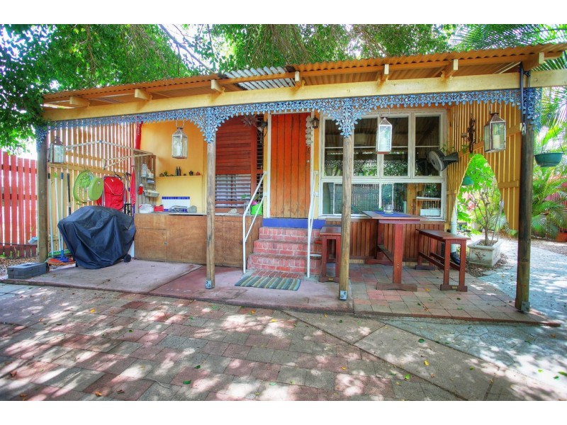 43 Allen Street, South Townsville QLD 4810