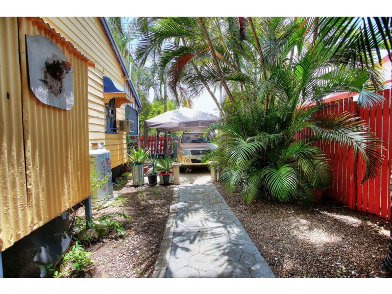 43 Allen Street, South Townsville QLD 4810