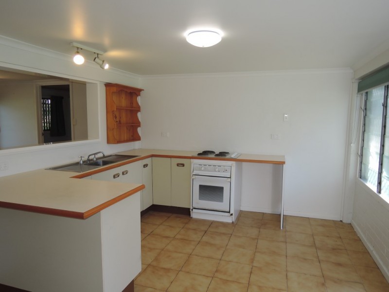 10 TURNER STREET, Pimlico QLD 4812