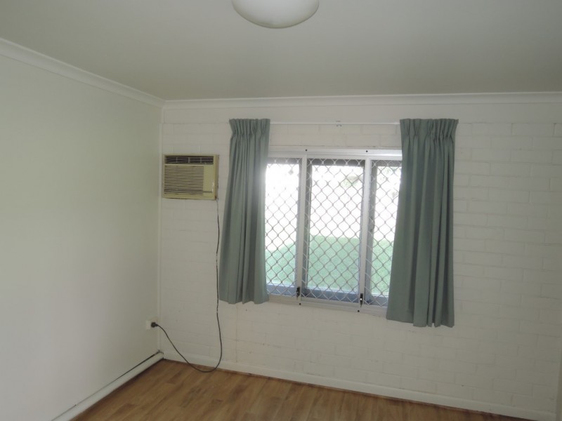 10 TURNER STREET, Pimlico QLD 4812