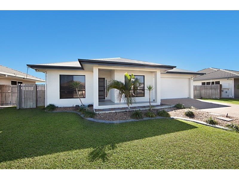 11 Ningaloo Crescent, Burdell QLD 4818