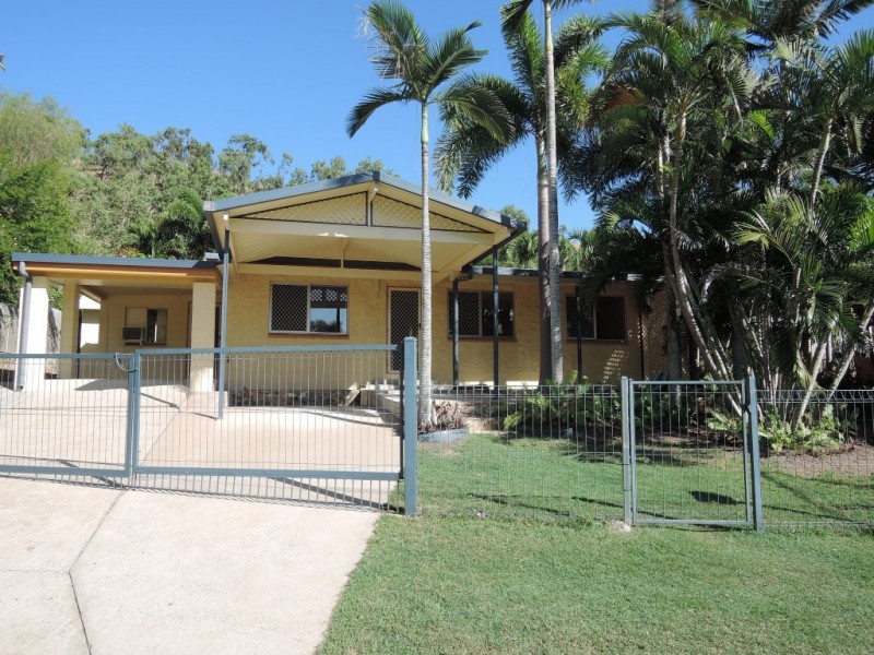 8 Bellevue Court, Wulguru QLD 4811
