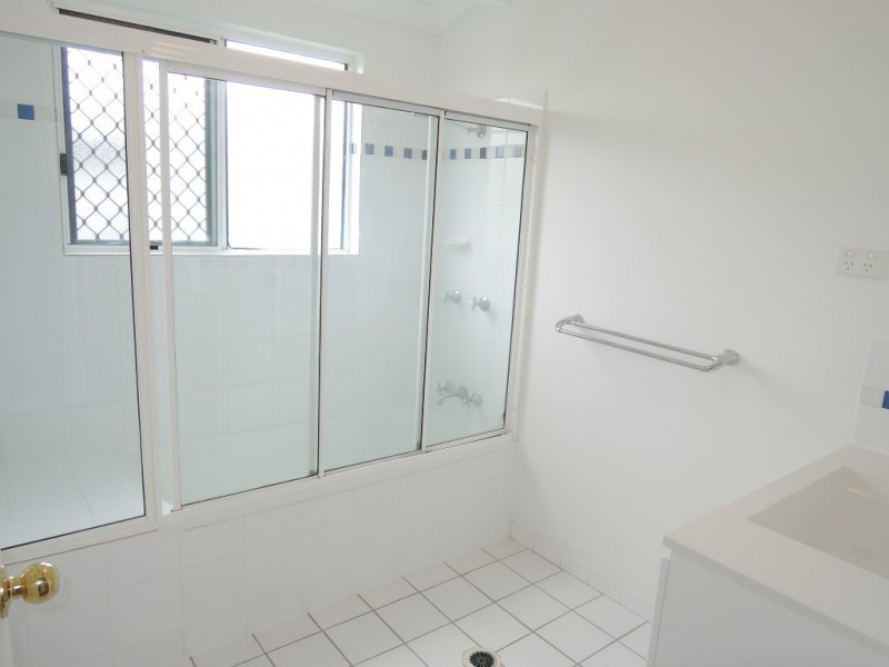 4 Bluebell Way, Kirwan QLD 4817