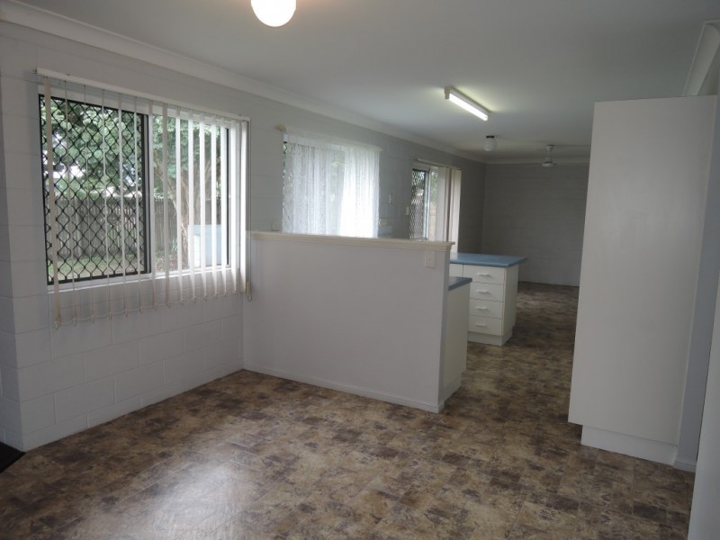 4 Bluebell Way, Kirwan QLD 4817