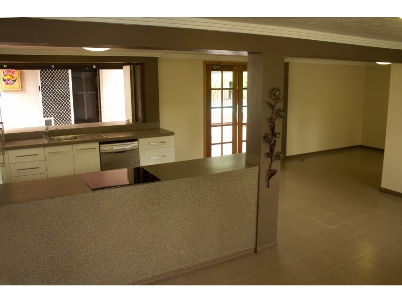 19 Gill Street, Kirwan QLD 4817