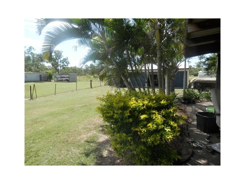 75 Mount Low Parkway, Mount Low QLD 4818