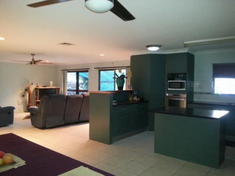233 Stuart Drive, Wulguru QLD 4811