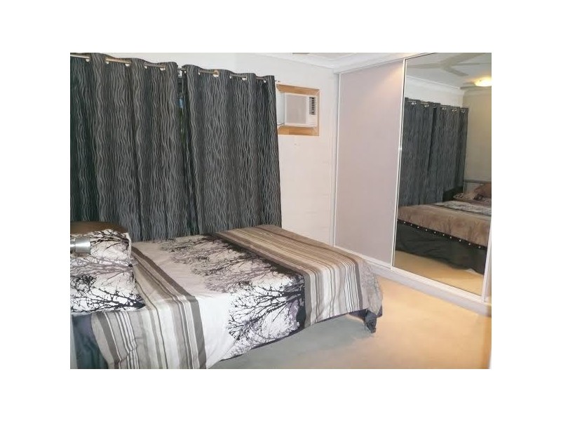 233 Stuart Drive, Wulguru QLD 4811