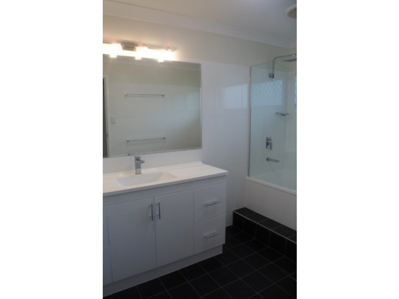 233 Stuart Drive, Wulguru QLD 4811