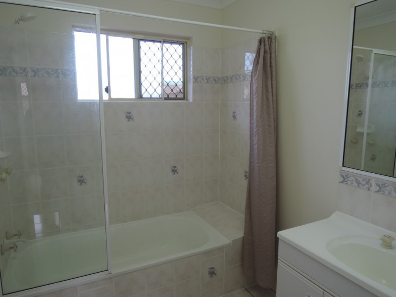 65 Wheeler Circuit, Kirwan QLD 4817