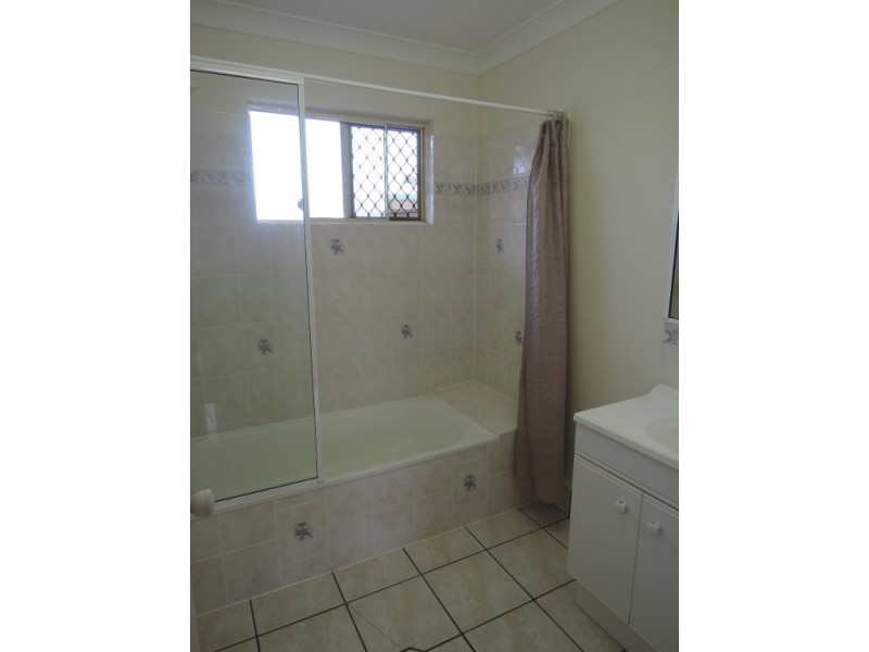 65 Wheeler Circuit, Kirwan QLD 4817