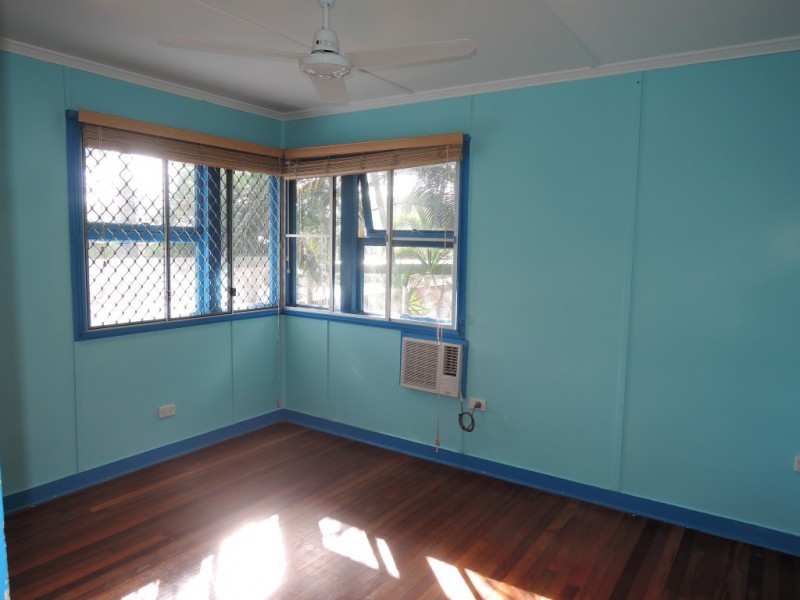 12 Lancaster Street, Garbutt QLD 4814