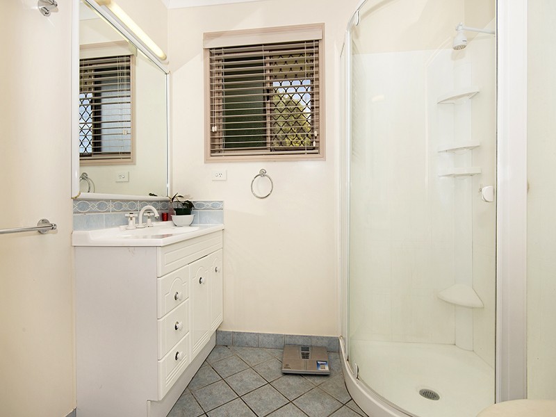 6 Cardiff Court, Mount Louisa QLD 4814