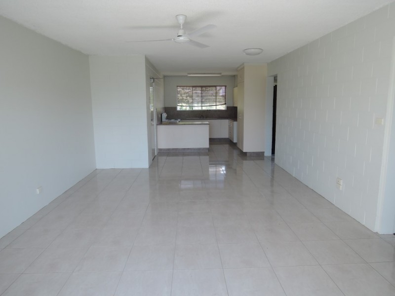 11/33 The Strand, North Ward QLD 4810