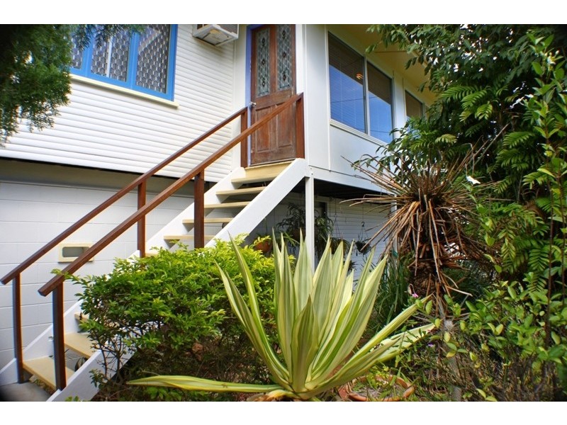 16 Poinciana Street, Cranbrook QLD 4814