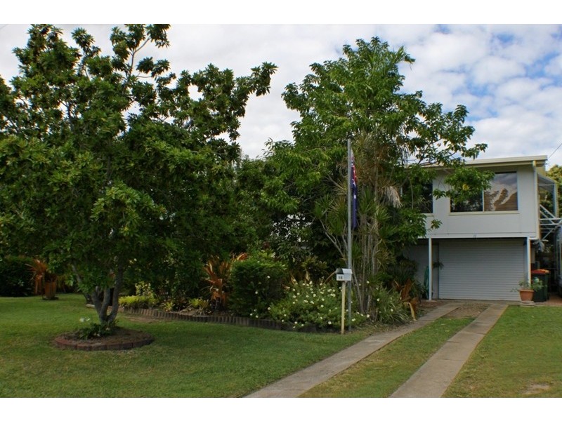 16 Poinciana Street, Cranbrook QLD 4814