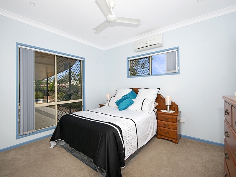 12 Loriston Road, Mount Low QLD 4818