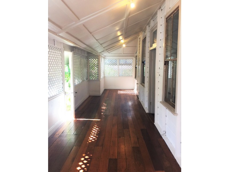 44 Ahearne Street, Hermit Park QLD 4812