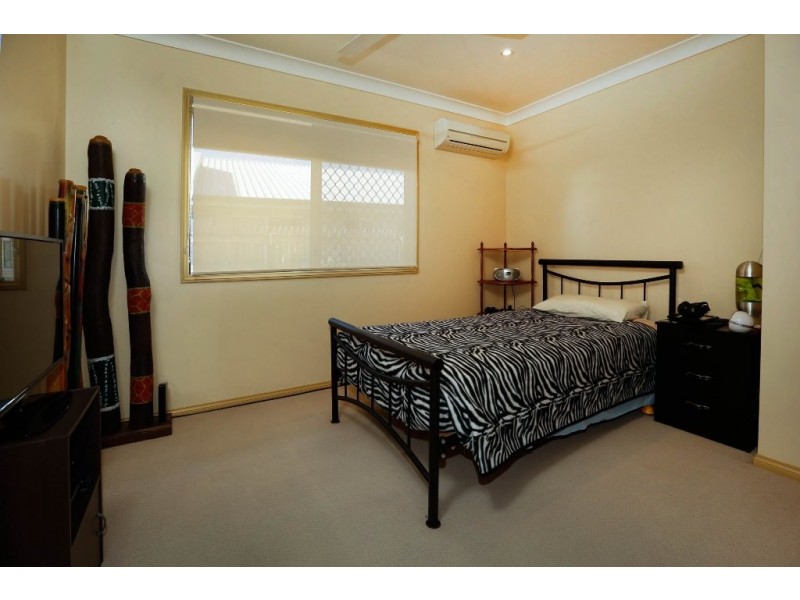 8 Santa Lucia Drive, Mount Louisa QLD 4814