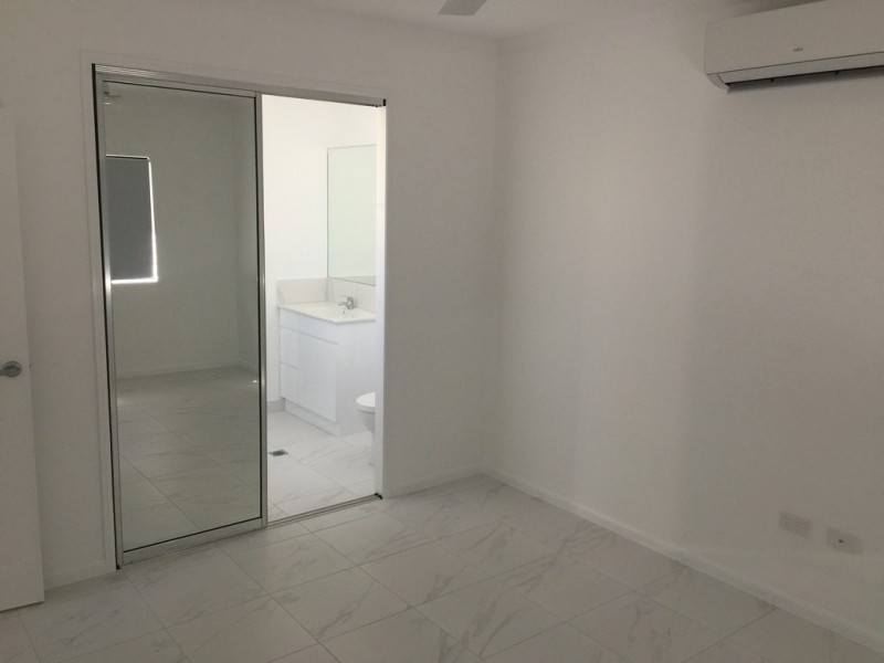 26 Harkness Parade, Idalia QLD 4811