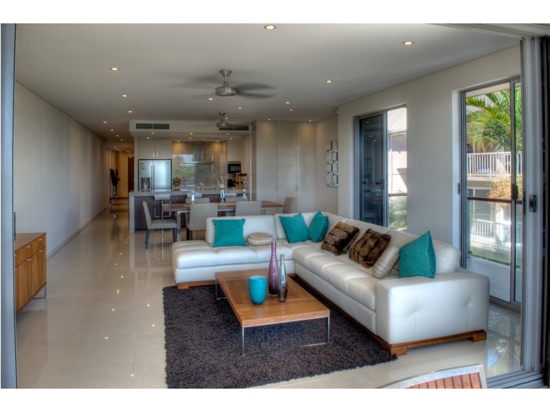 1/106 The Strand, North Ward QLD 4810