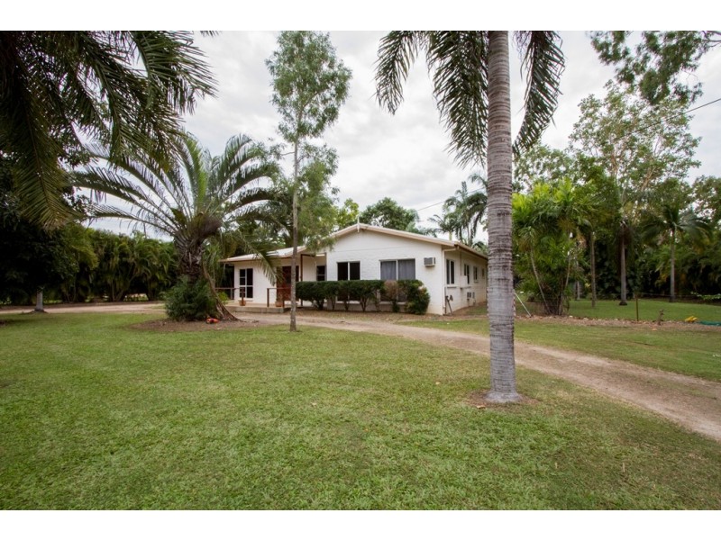 218 Kelso Drive, Kelso QLD 4815