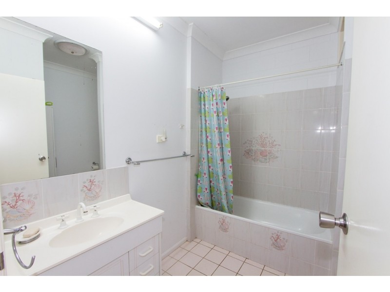 218 Kelso Drive, Kelso QLD 4815