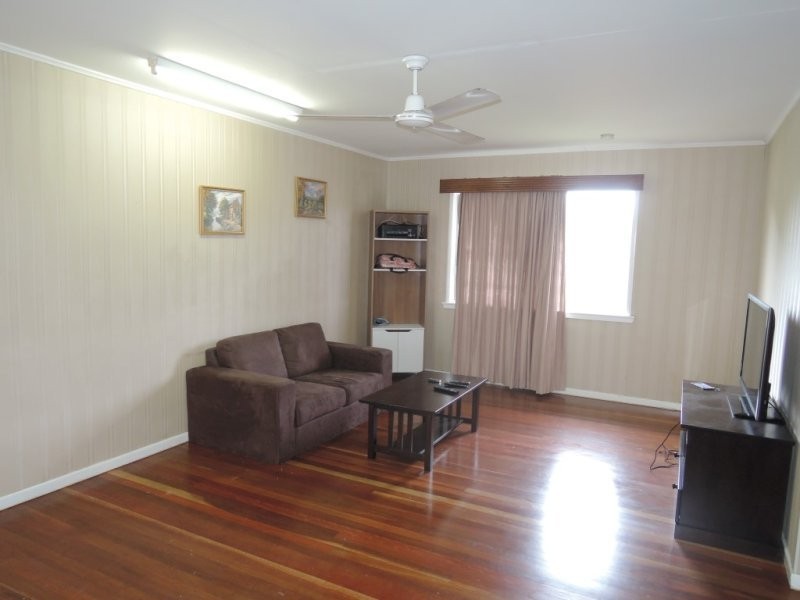 40 Choonda Street, Cranbrook QLD 4814