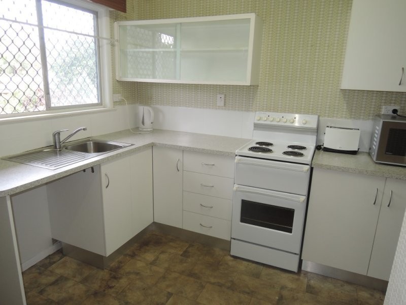 40 Choonda Street, Cranbrook QLD 4814