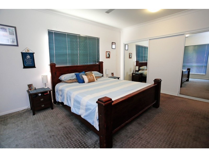 19 Glasgow Avenue, Mount Louisa QLD 4814