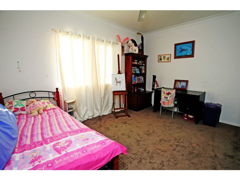 19 Glasgow Avenue, Mount Louisa QLD 4814