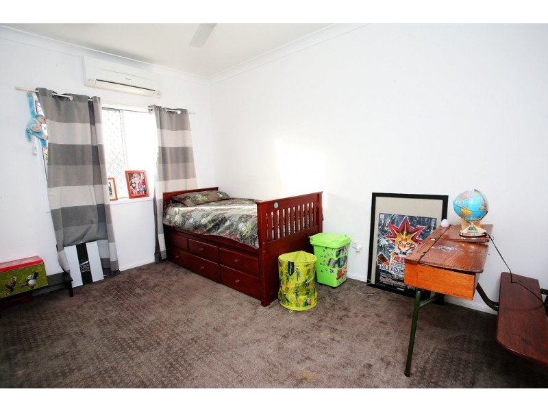 19 Glasgow Avenue, Mount Louisa QLD 4814