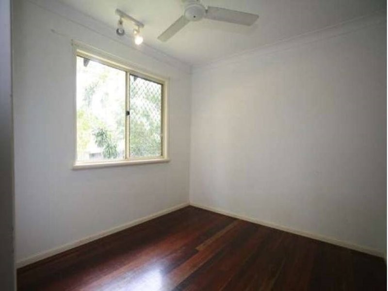 13 ISLAND STREET, Saunders Beach QLD 4818