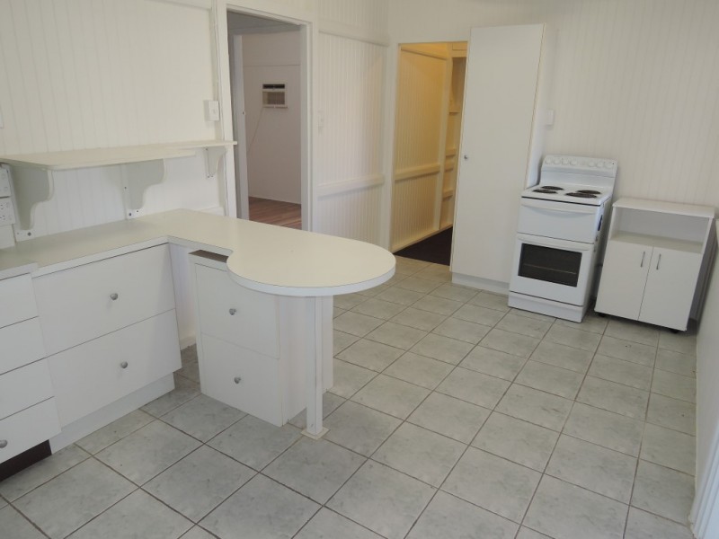 46 Park Street, Pimlico QLD 4812