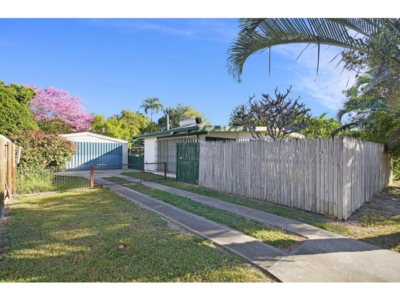 12 Poplar Street, Kirwan QLD 4817